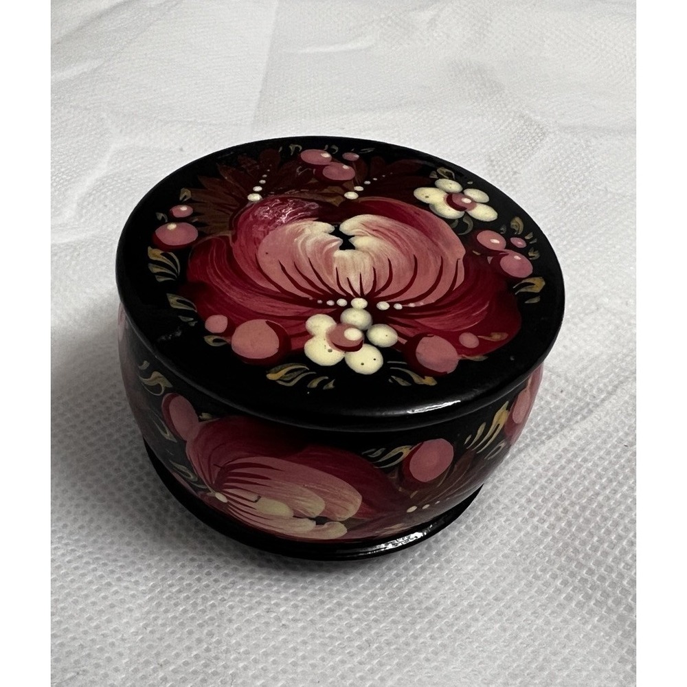 Vtg Hand Painted Floral Ukrainian Wooden Lacquer Box Folk Art‎ Trinket Jewelry